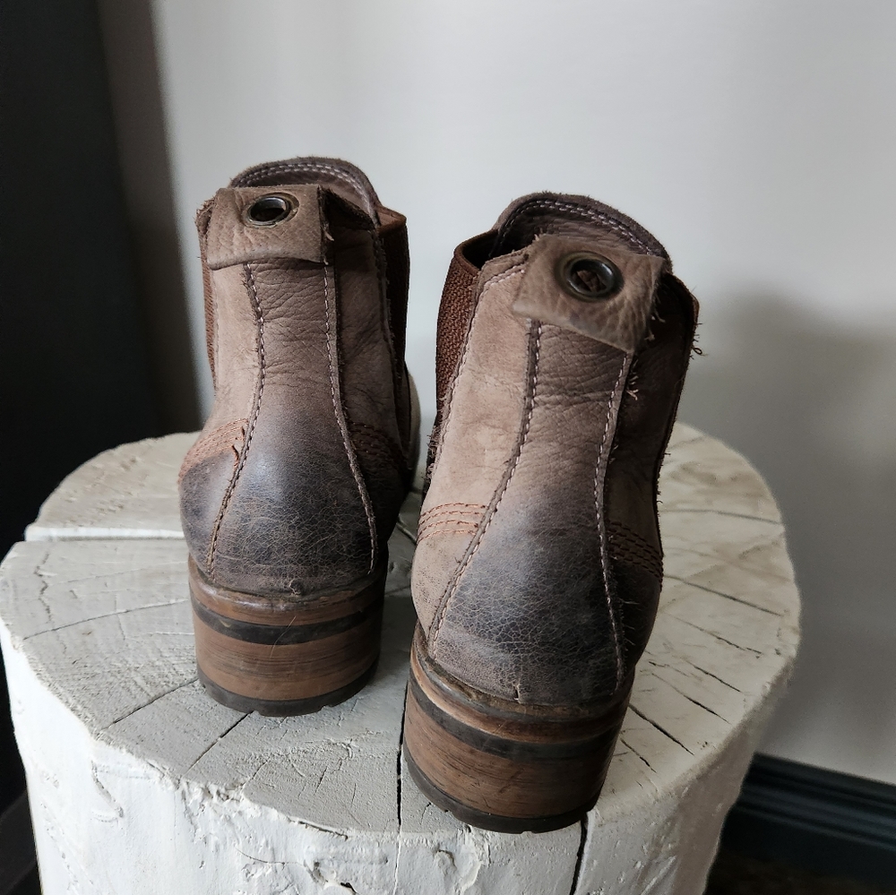 Women's boot - Picture 2 of 4